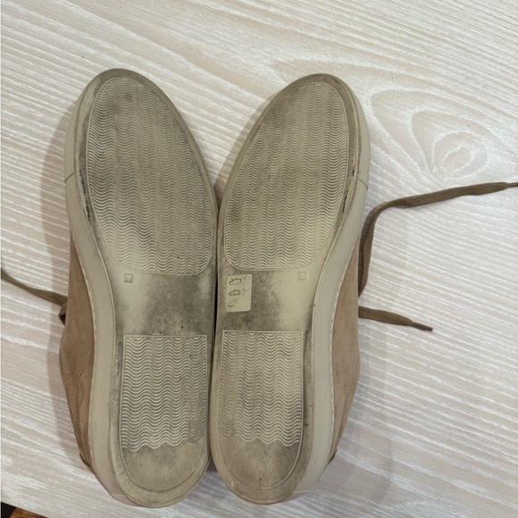 Common Projects Achilles Low Sneakers - Picture 9 of 9